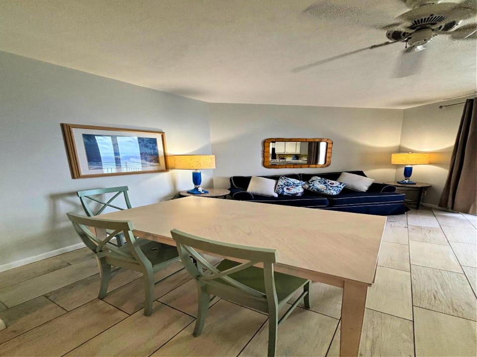 Direct Oceanfront 2 BR Ocean Walk 3 Balconies 1601 Apartment in Florida
