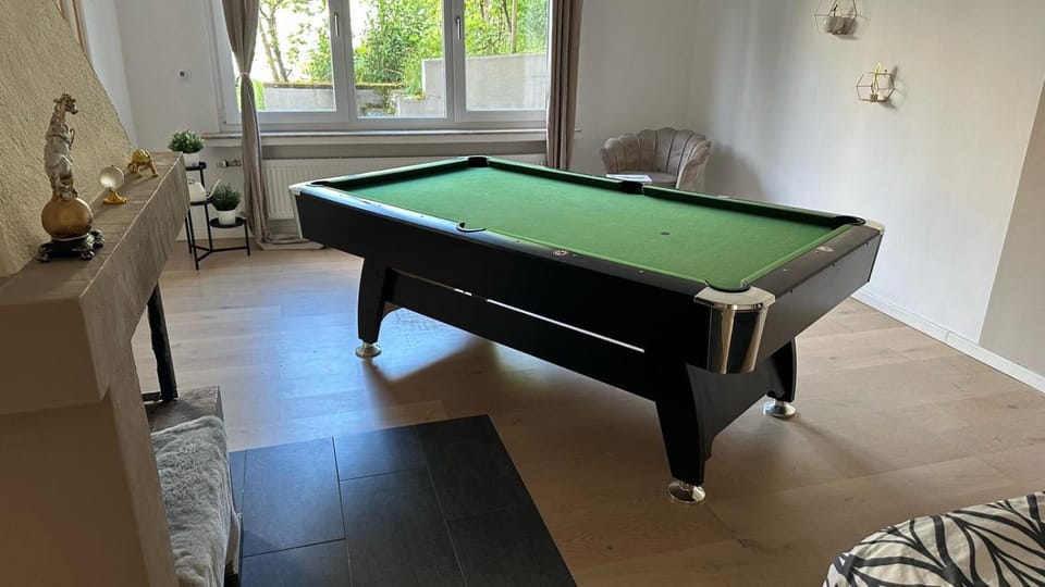 Burg Panoramablick City Retreat Moderne FeWo Apartment in Cochem-Zell