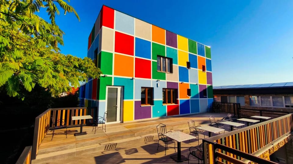 Property building, Day