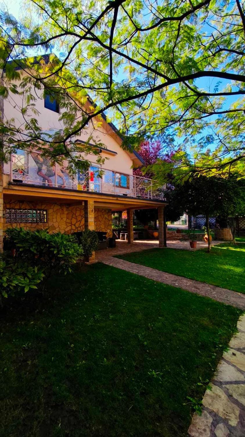 Garden, Garden view