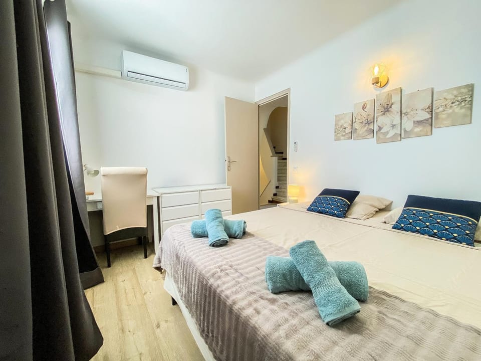 Maison de village climatisée Entre Béziers et Narbonne jusqu'à 5 pers Villa in Narbonne