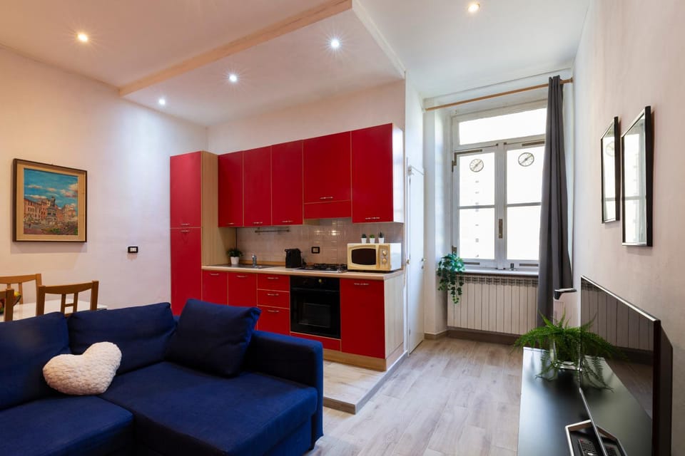 Kitchen or kitchenette, Living room