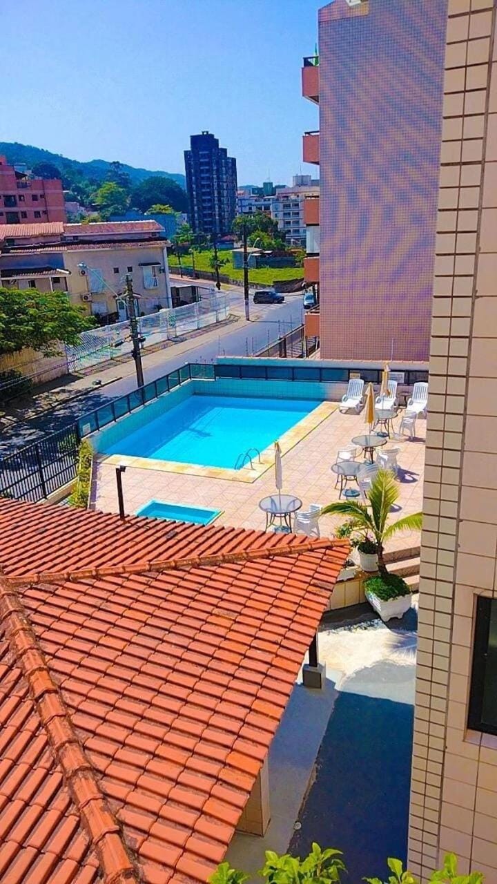 Guarujá Apartamento Praia Paradisiaca Apartment in State of São Paulo