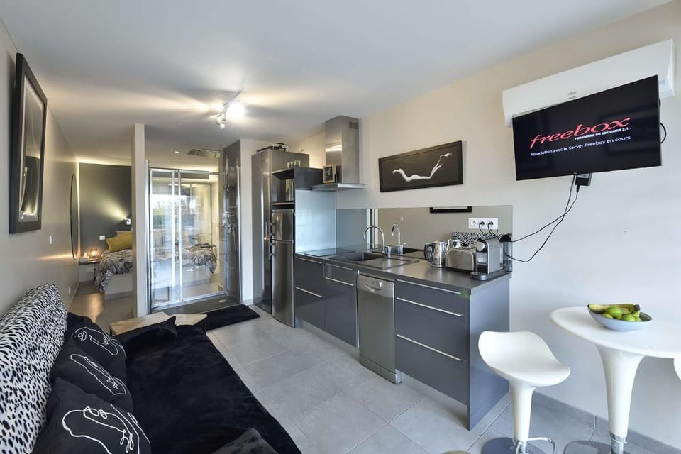 Studio AGATHA Port Nature PN811 - Luxe -By AGN - 2 personnes Apartment in Agde