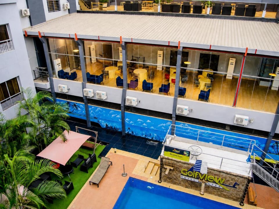 Property building, Swimming pool