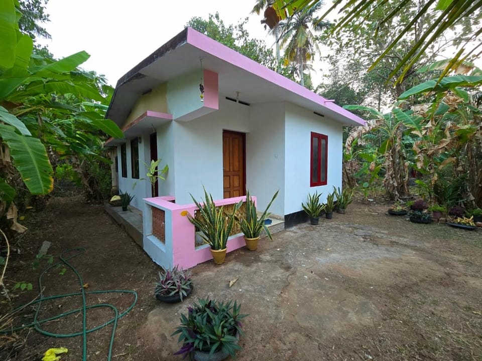 La ixora Vacation rental in Varkala