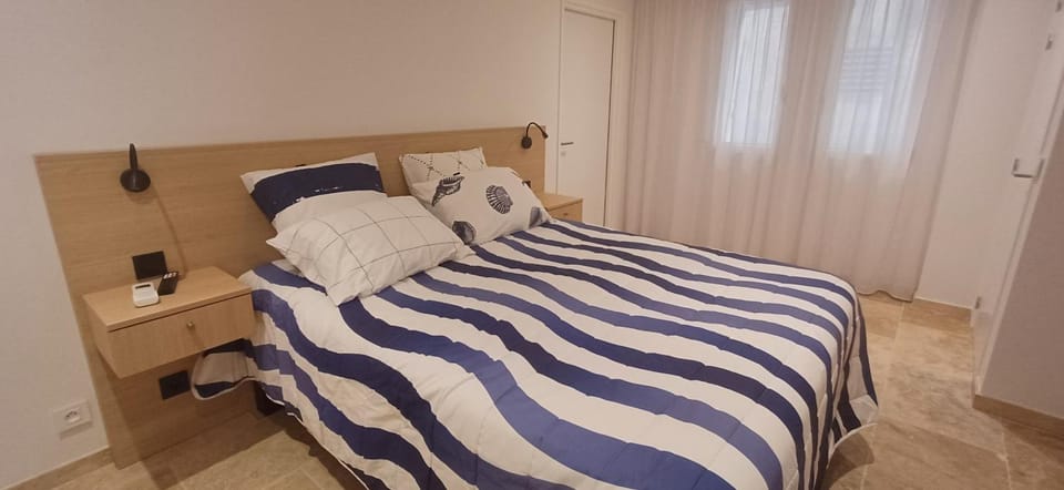 Chambre d'hôte Centre Ville Bandol Bed and Breakfast in French Riviera