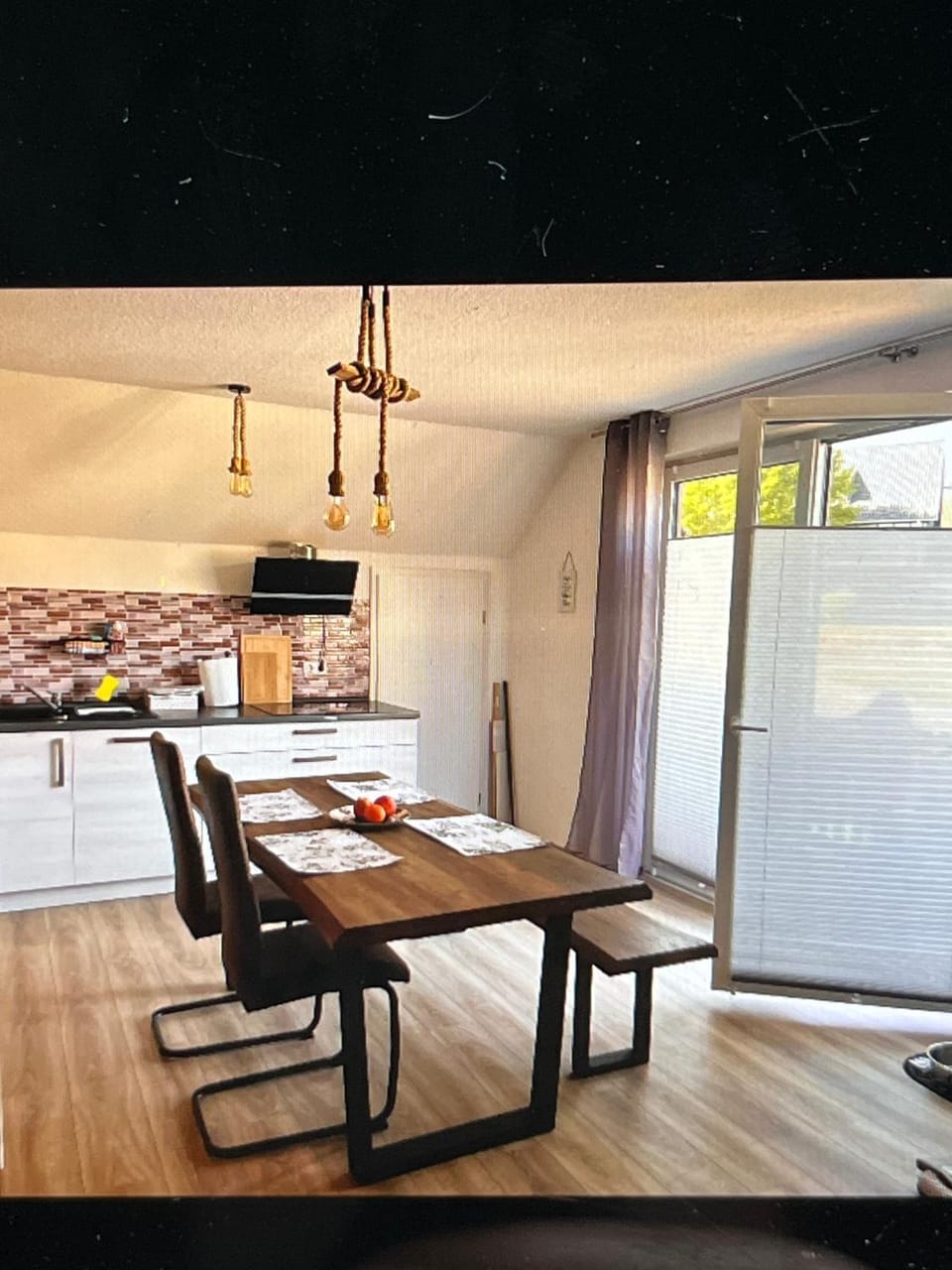 Property building, Kitchen or kitchenette, Living room