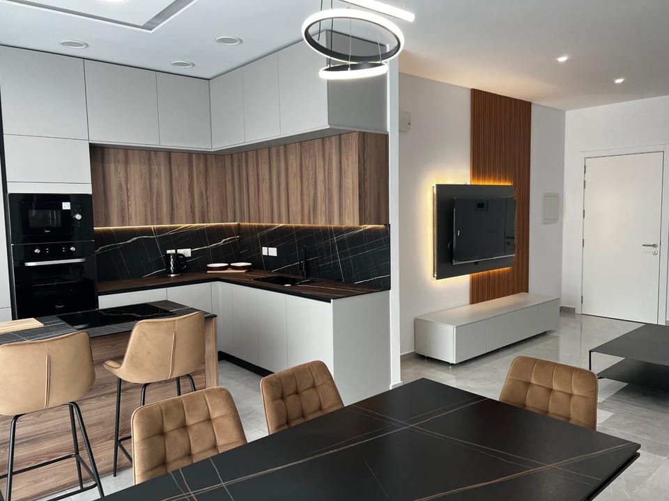 Kitchen or kitchenette, Seating area
