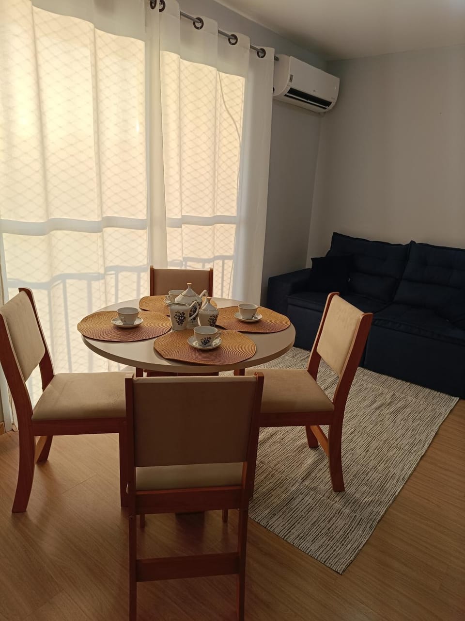 Living room, Dining area, air conditioner