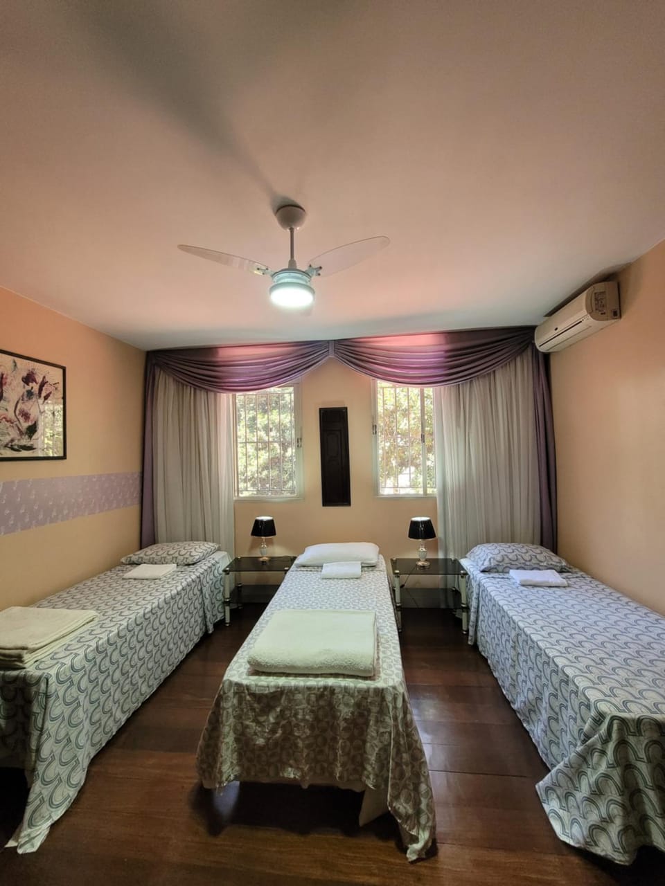 Shower, Toilet, Bed, Bedroom, Buffet breakfast