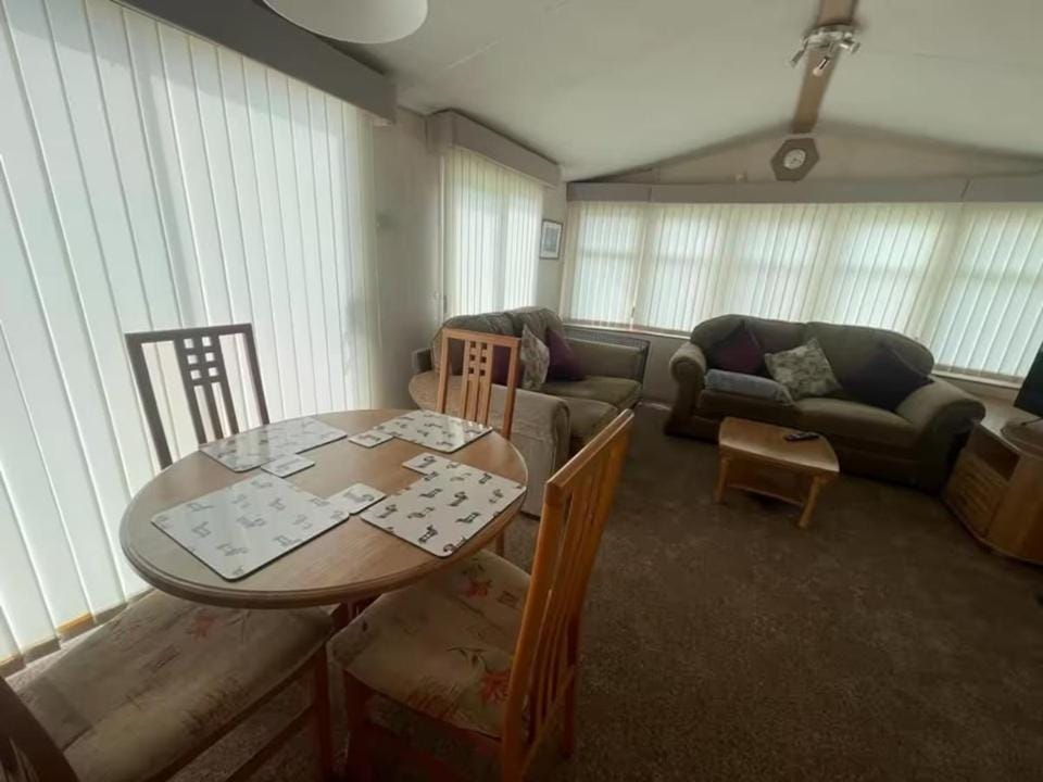 6 Berth Caravan Skegness Highfields and the Haven Campground/ 
RV Resort in Skegness