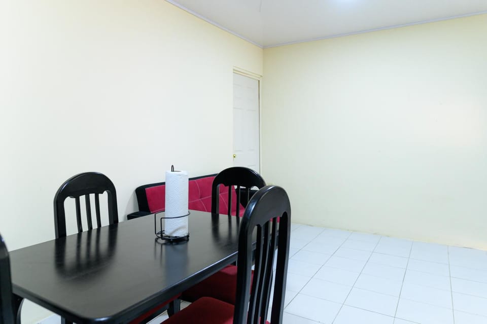 p1 Apartamentos Petenchel, por Aeropuerto Flores Peten Apartment in Guatemala