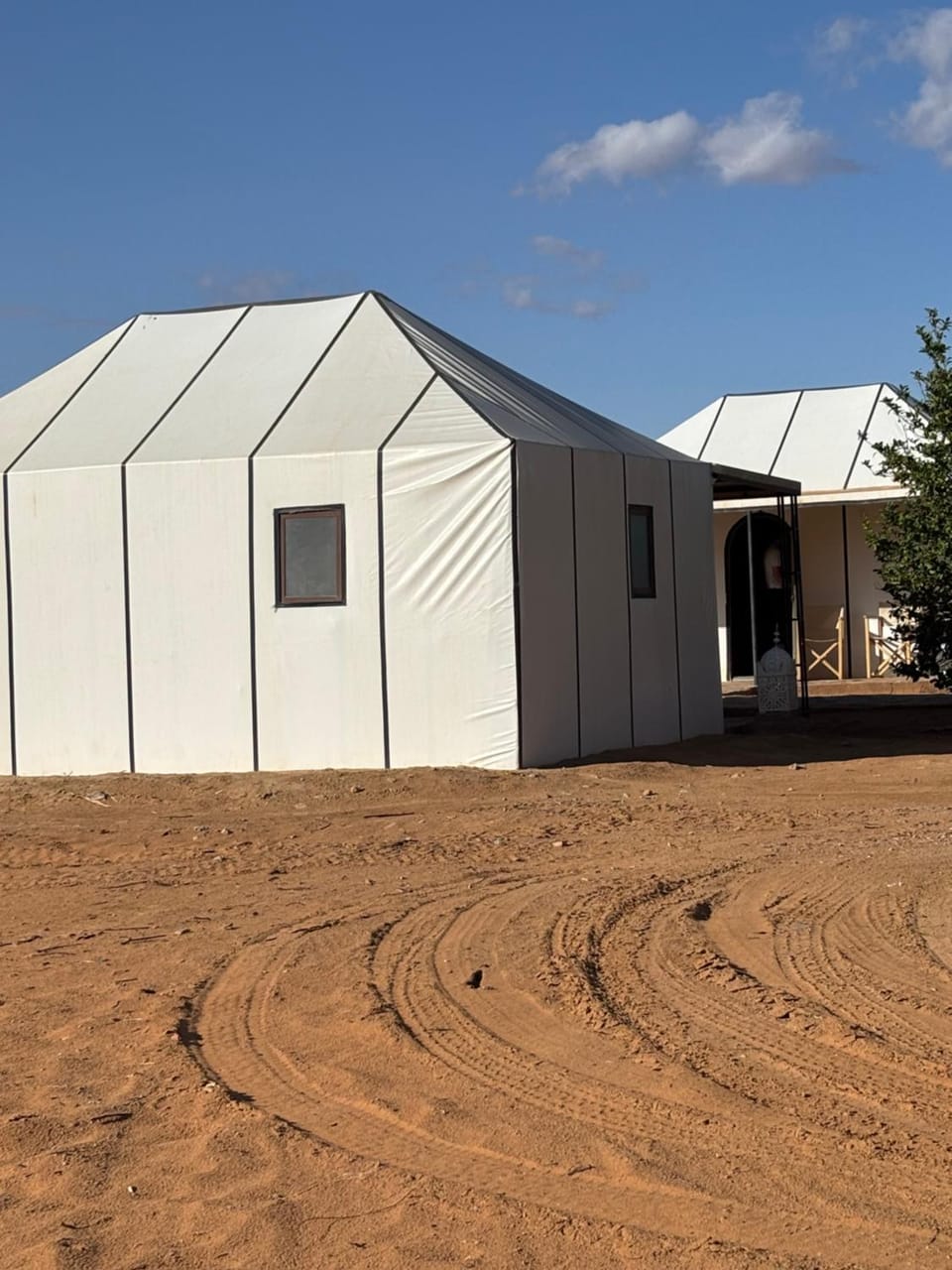 Property building, Day