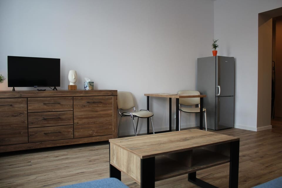 TV and multimedia, Dining area