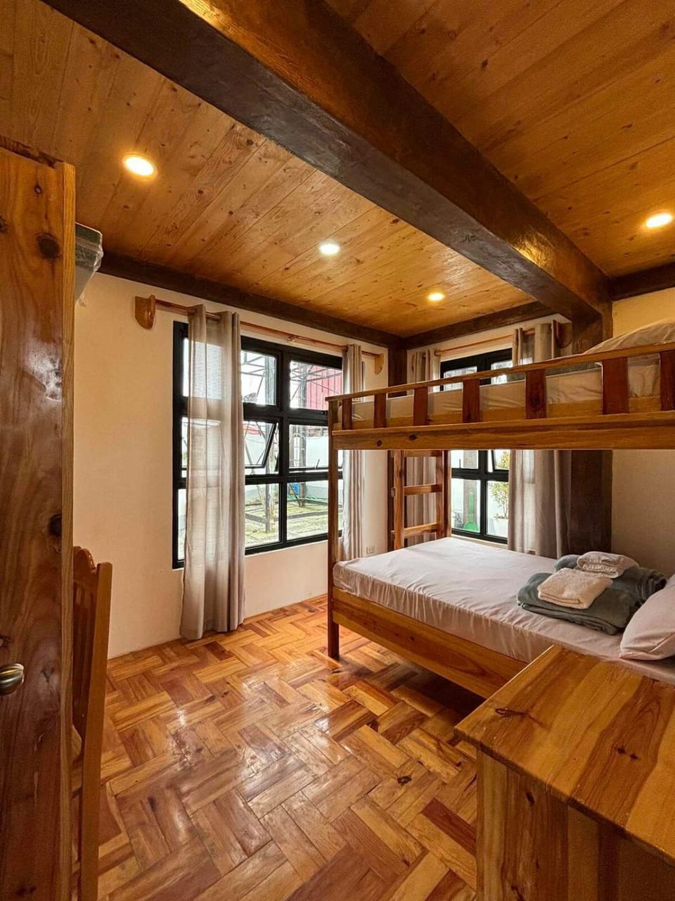 bunk bed