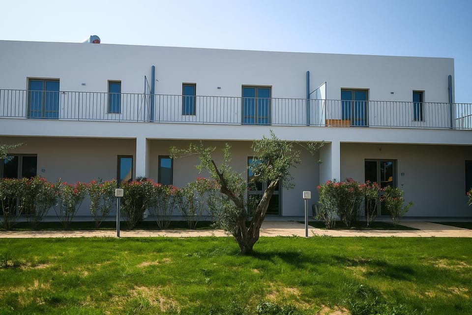 Property building, Garden view