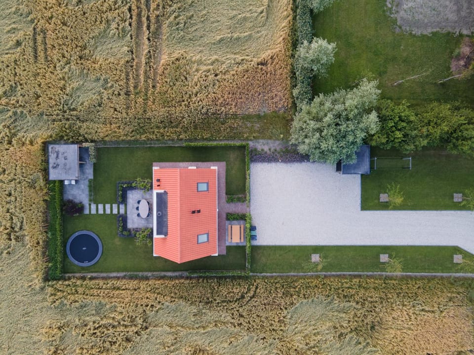 Property building, Natural landscape