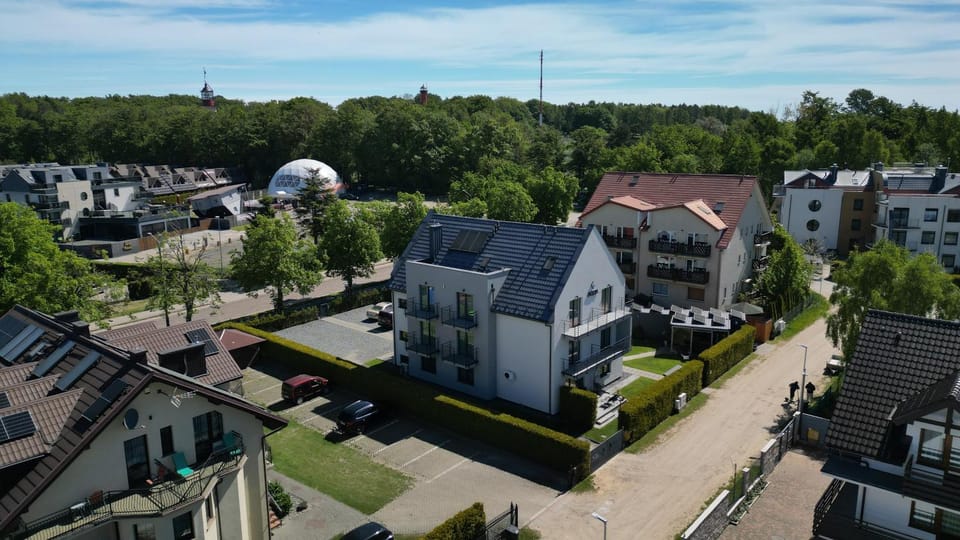 Property building, Bird's eye view, City view