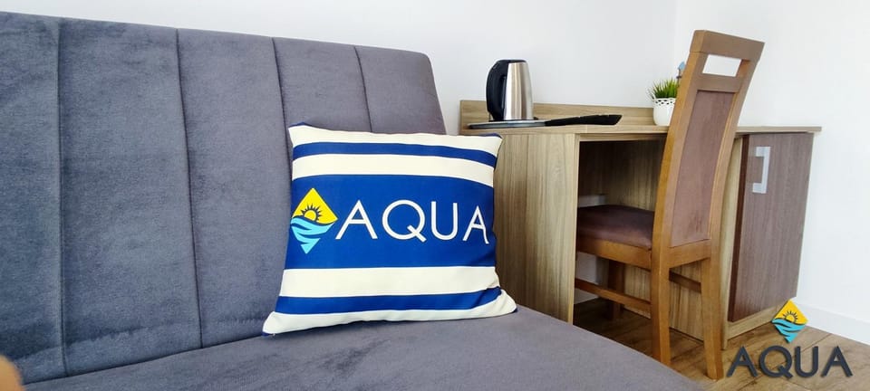 Bed, Logo/Certificate/Sign