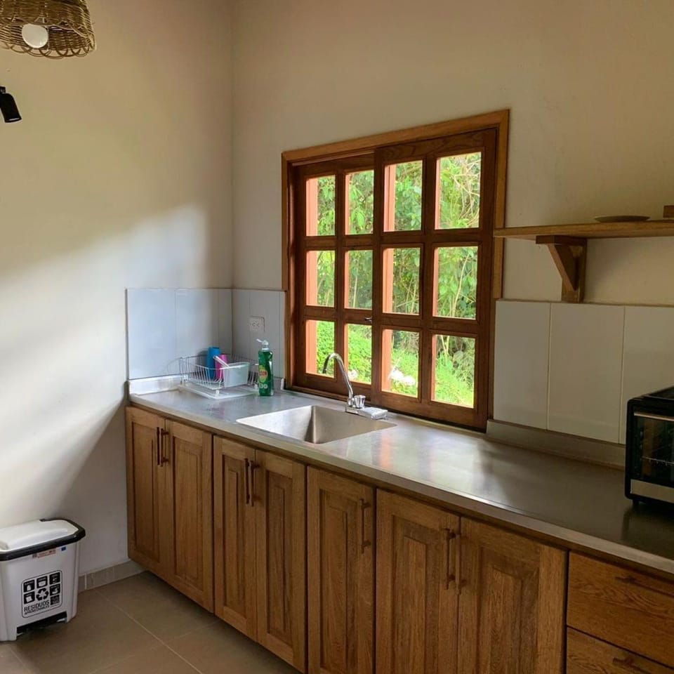 Casa Calandria - Vive Jardin House in Caldas, Colombia