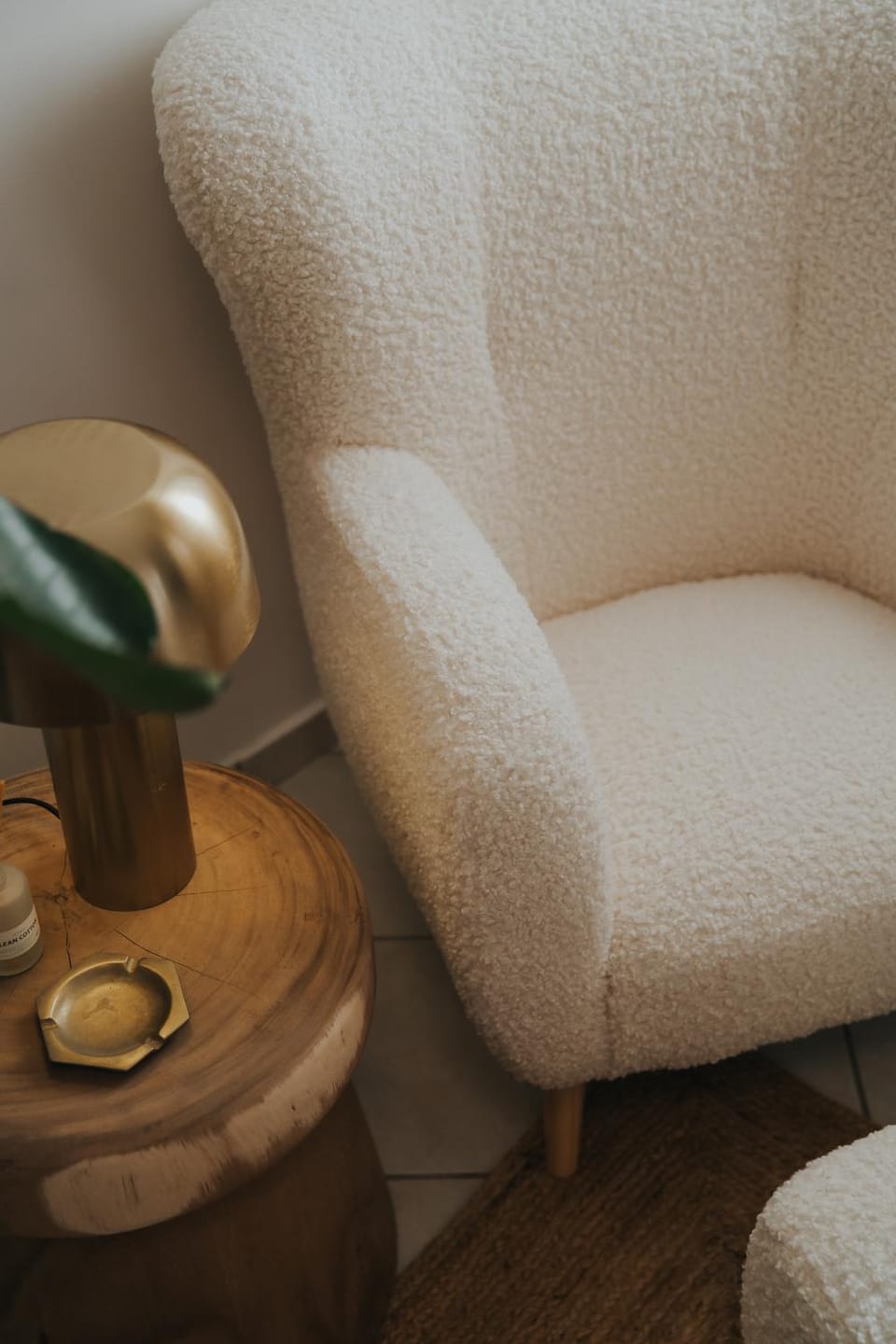 Living room, Decorative detail, Seating area