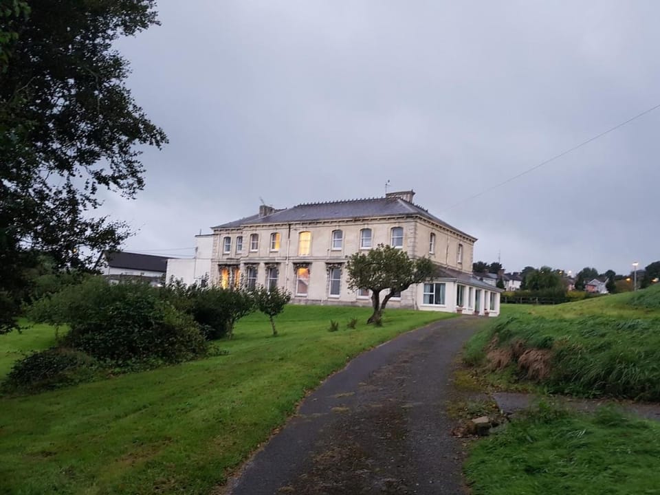 Upper East Wing Apartment in Richmond House Apartment in County Cork