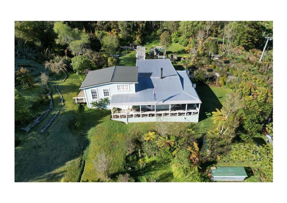 Property building, Bird's eye view