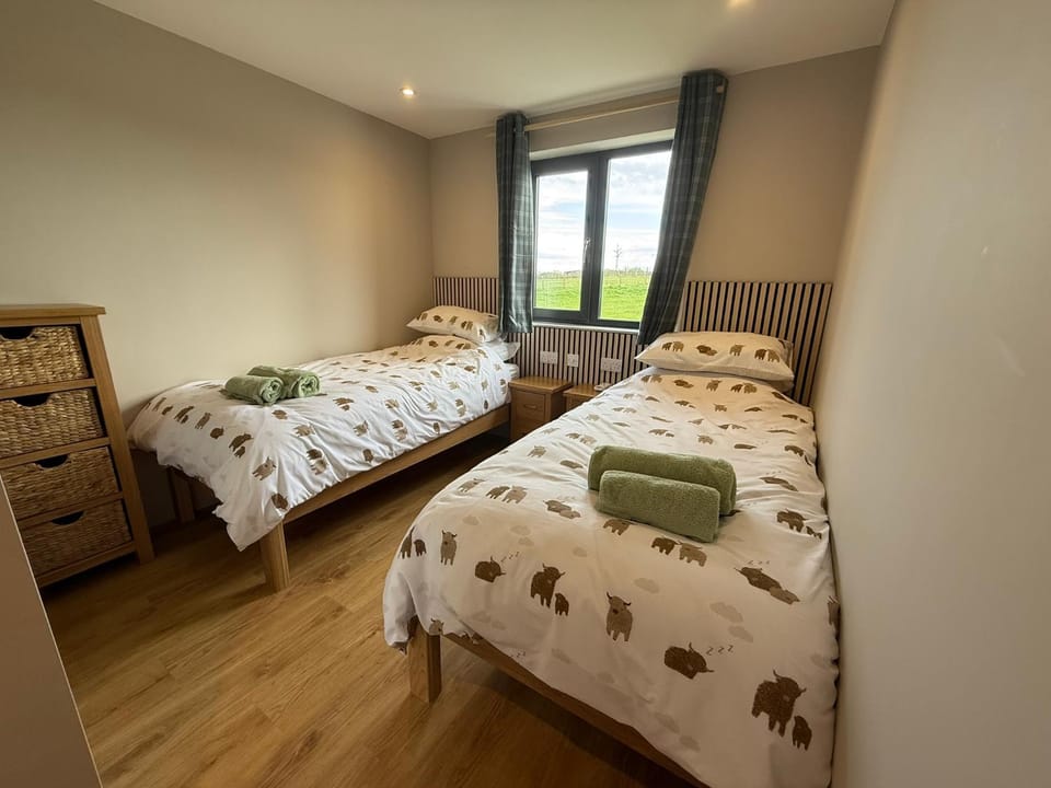 Bedroom, air conditioner