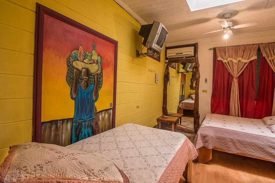Casa Antigua Hotel Hotel in Alajuela