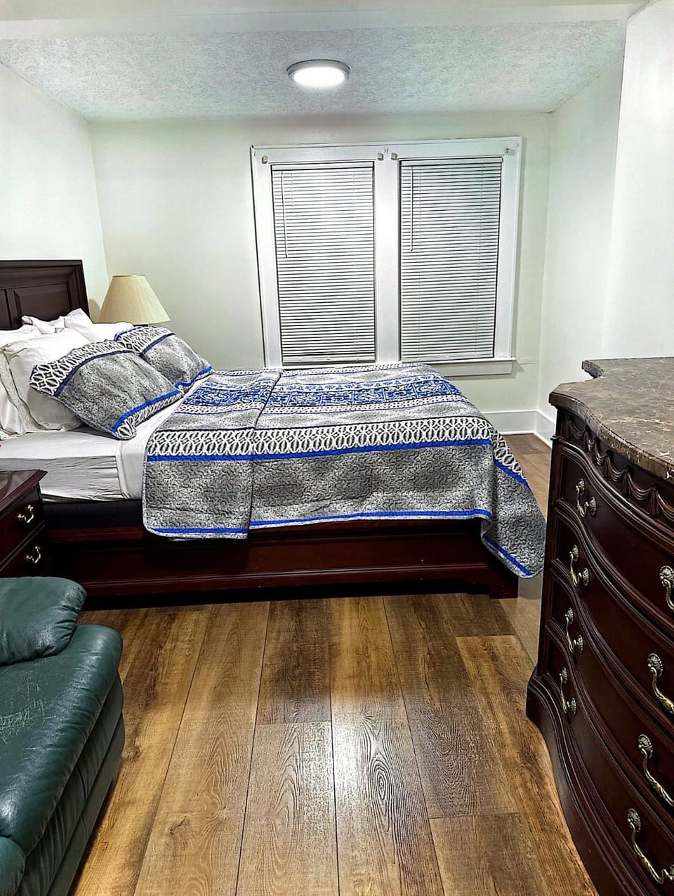 LOVELY FURNISHED HOUSE FOR rent House in Akron