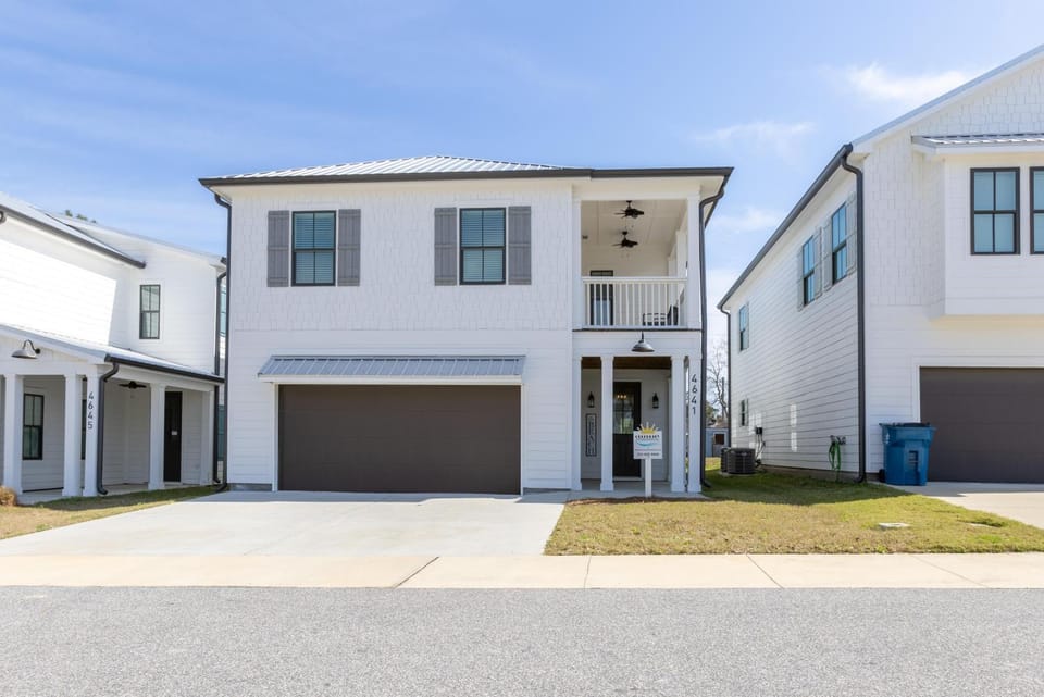 Bay Breeze Retreat House in Orange Beach