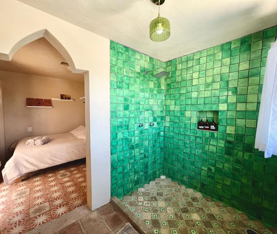 Shower, Bathroom, Photo of the whole room, Bedroom
