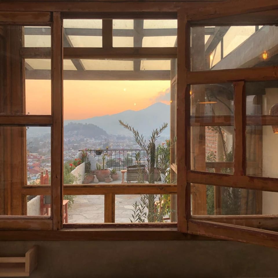 View (from property/room), Kitchen or kitchenette