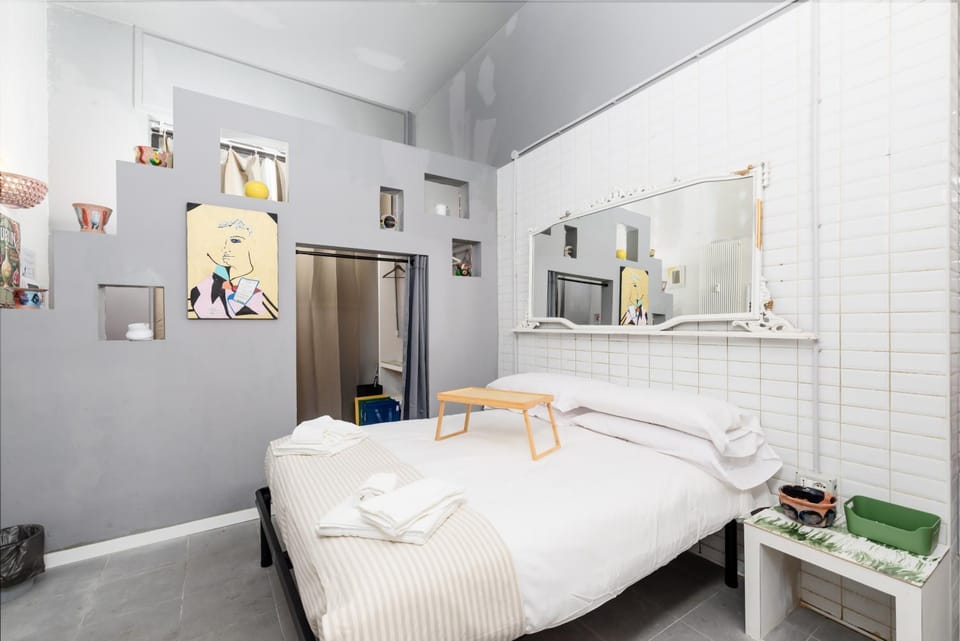 Bed, Bathroom, TV and multimedia, Photo of the whole room, Bedroom, Pets, heating, towels, air conditioner