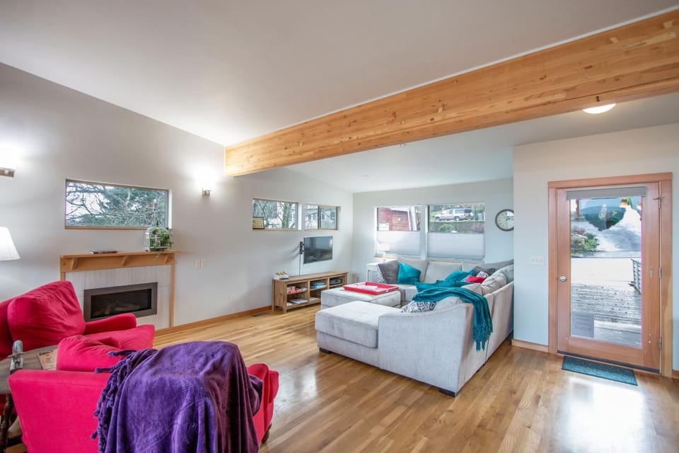 Blackberry Bramble House in Hood River