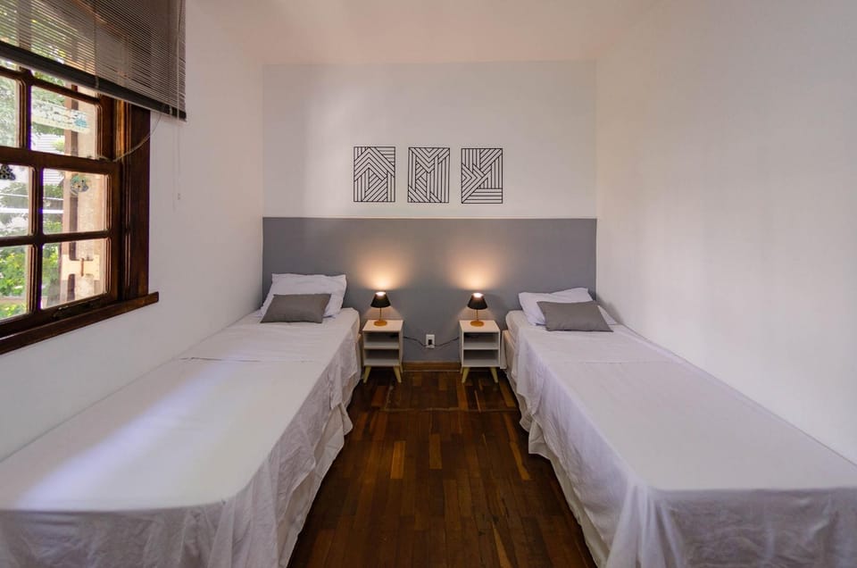 View (from property/room), Photo of the whole room, Bedroom