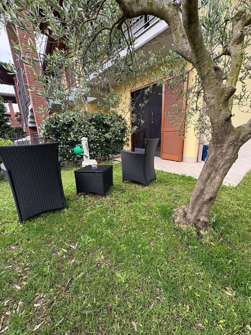 Property building, Garden