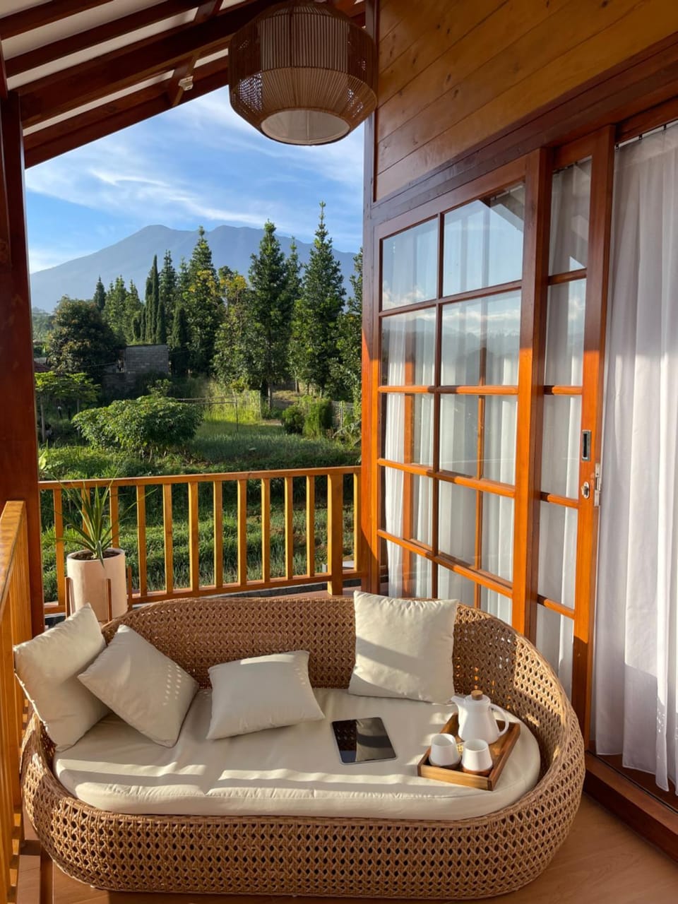Villa De Montagne Villa in Cisarua