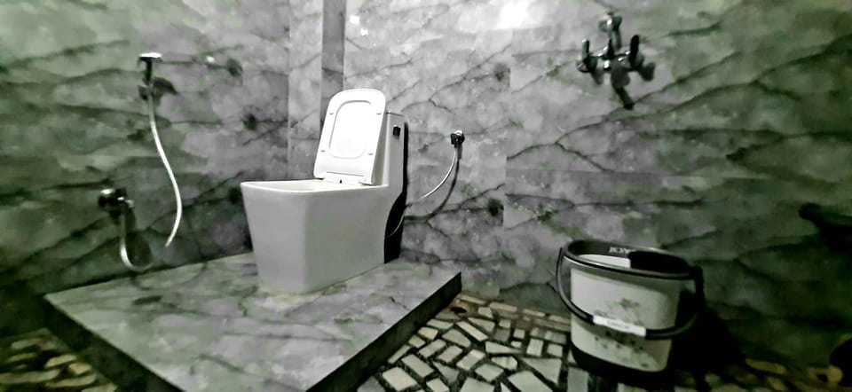 Varanasi River View Holiday Homestay Dormitory and Hostel Vacation rental in Varanasi