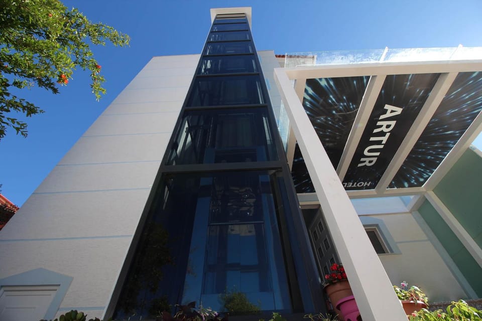 Property building, Day