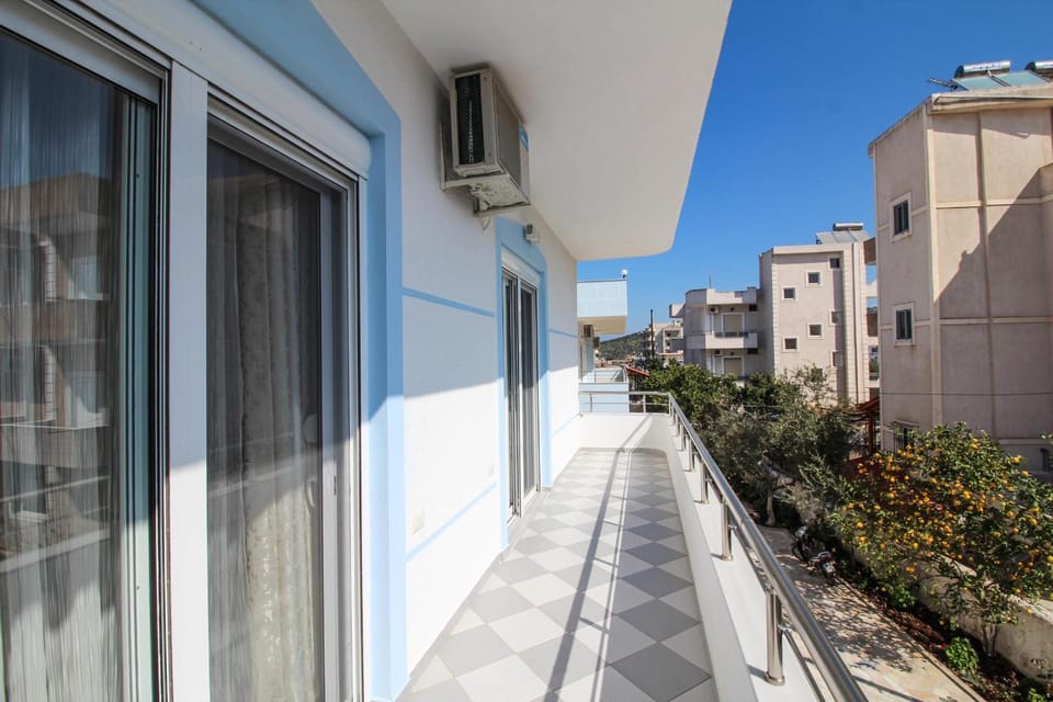 Day, Balcony/Terrace