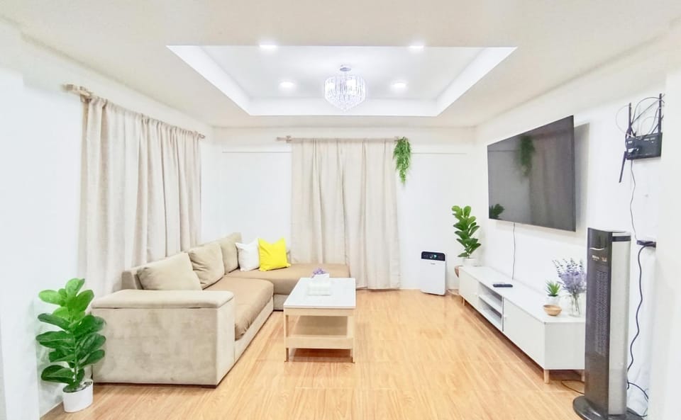 Retreat House 81 - BTS Onnut House in Bangkok