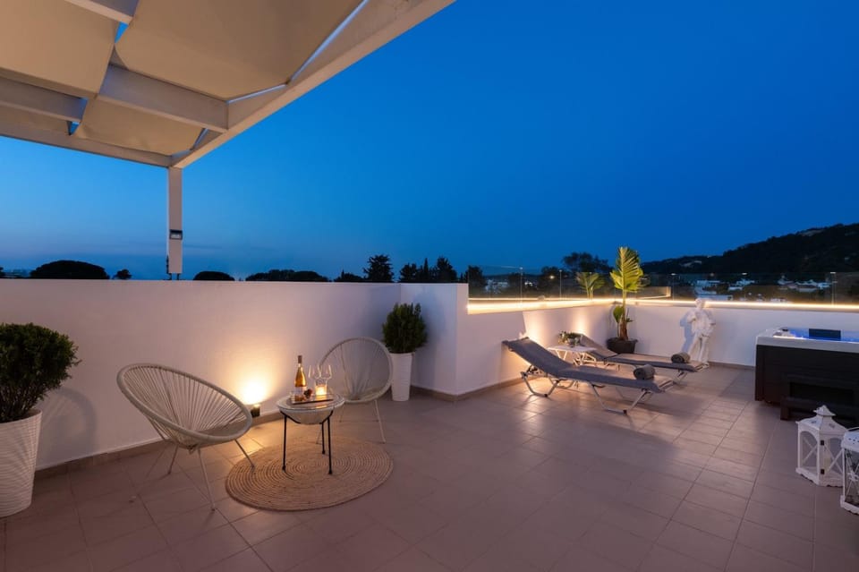 Sunny Palm Villa Apartment in Ialysos