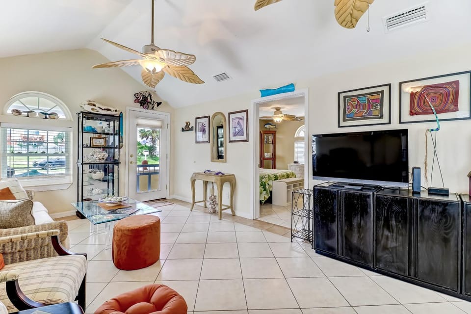 534 N Fletcher Ave #1 House in Fernandina Beach