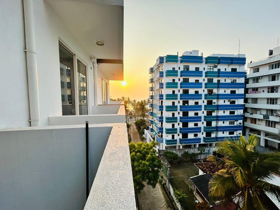 Property building, Day, Balcony/Terrace, Sunset
