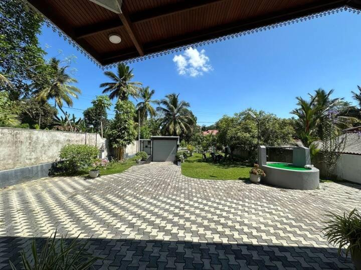 Singhe Bungalow Vacation rental in Hikkaduwa
