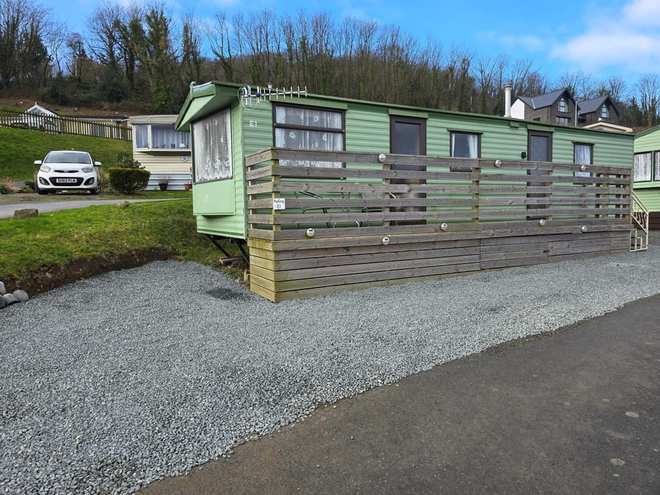 Homely 2 Bedrommed Mobile Home E1 Campground/ 
RV Resort in Aberystwyth