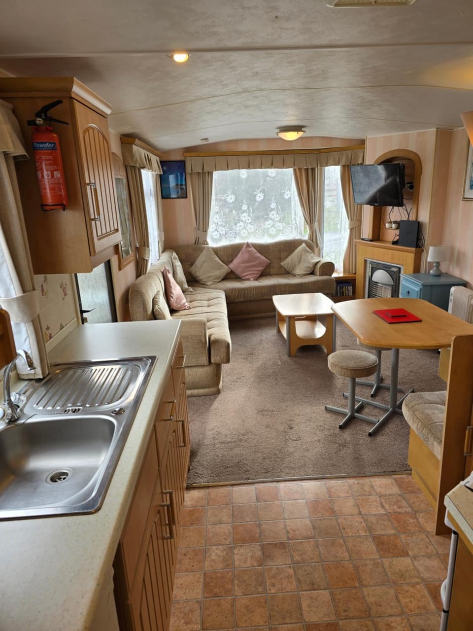 Homely 2 Bedrommed Mobile Home E1 Campground/ 
RV Resort in Aberystwyth