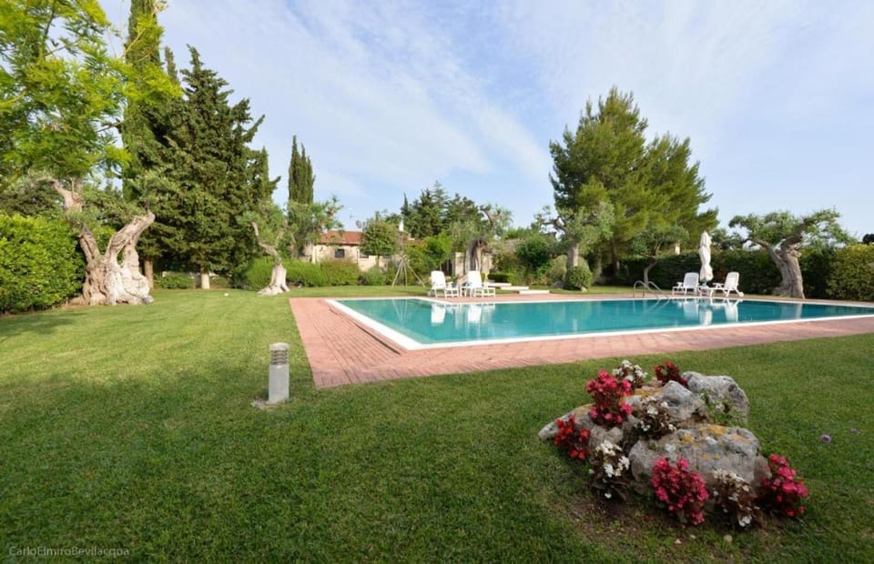 Villa Leralora - Exclusive Pool and Garden Retreat House in Apulia
